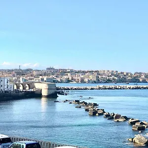 Nettuno , Syracuse Italia